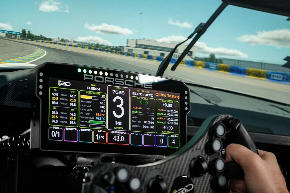 Porsche dashboard